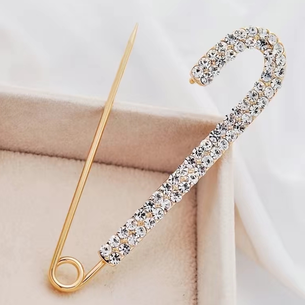 Rhinestone Gold Safety Pin Brooch Pin GOLD